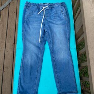 listing-status-banner